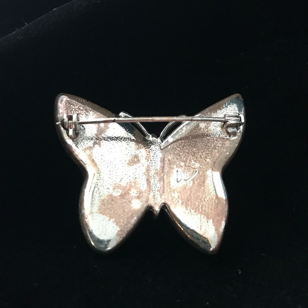VINTAGE BUTTERFLY BROOCH!! - Picture 2 of 3